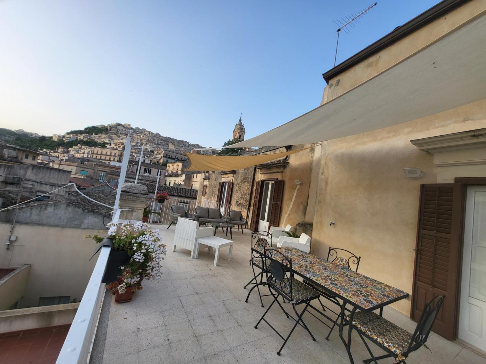 Casa Mavi Limite Delle Due Matrici Modica Exterior foto