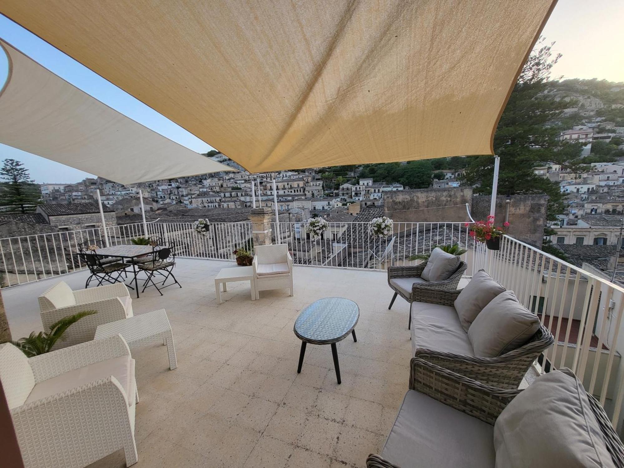 Casa Mavi Limite Delle Due Matrici Modica Exterior foto