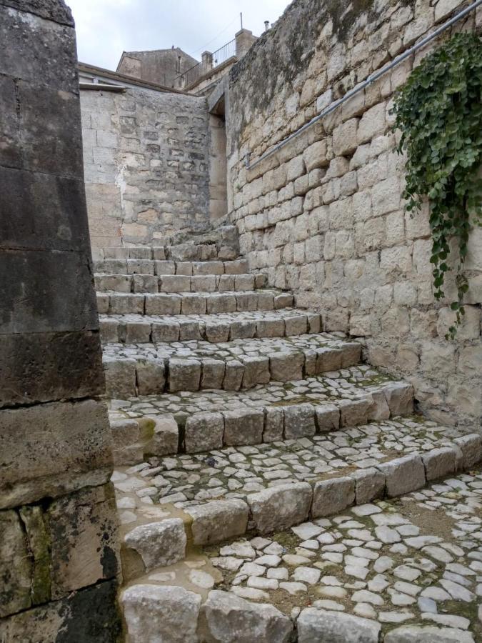 Casa Mavi Limite Delle Due Matrici Modica Exterior foto