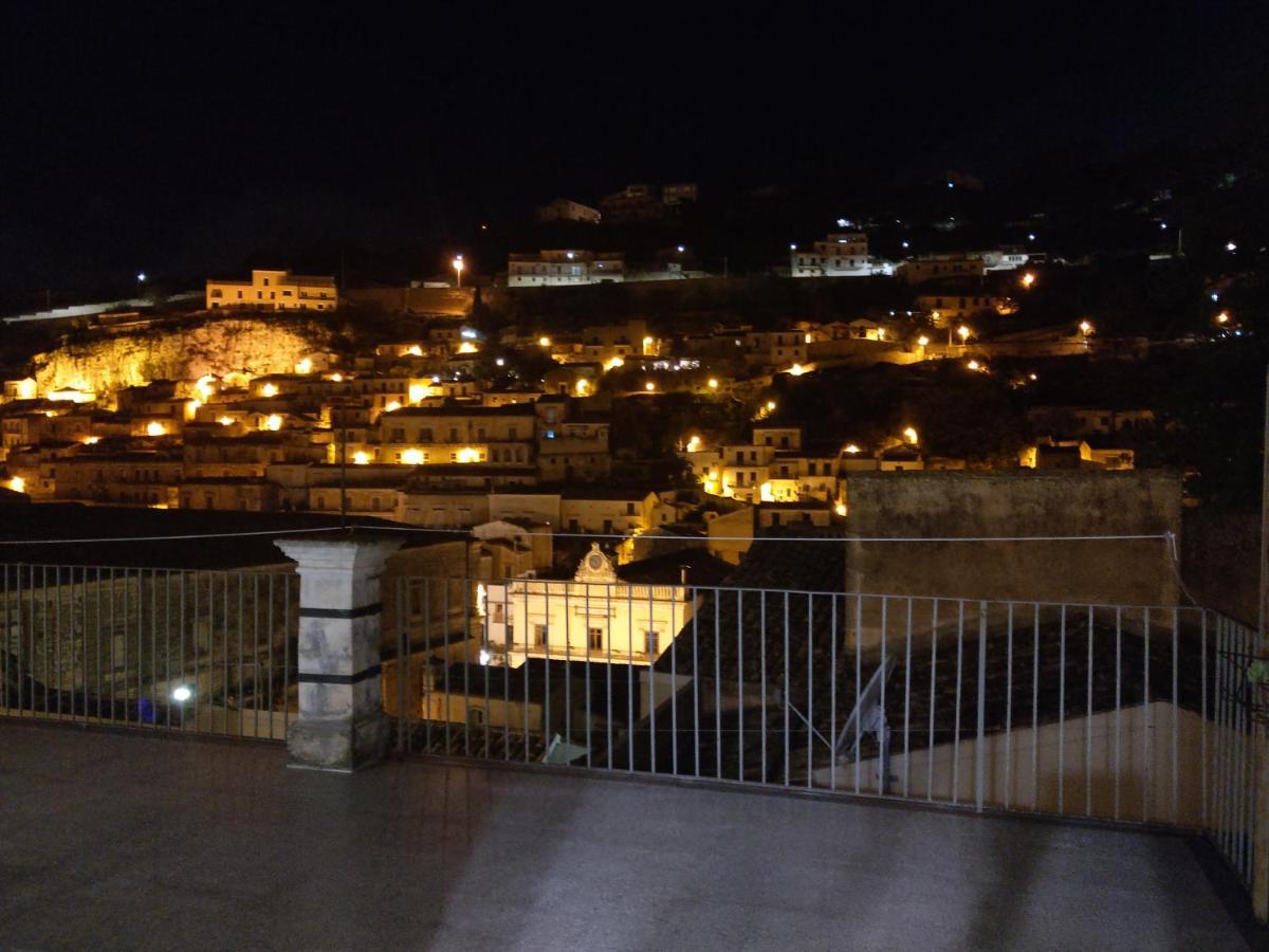Casa Mavi Limite Delle Due Matrici Modica Exterior foto